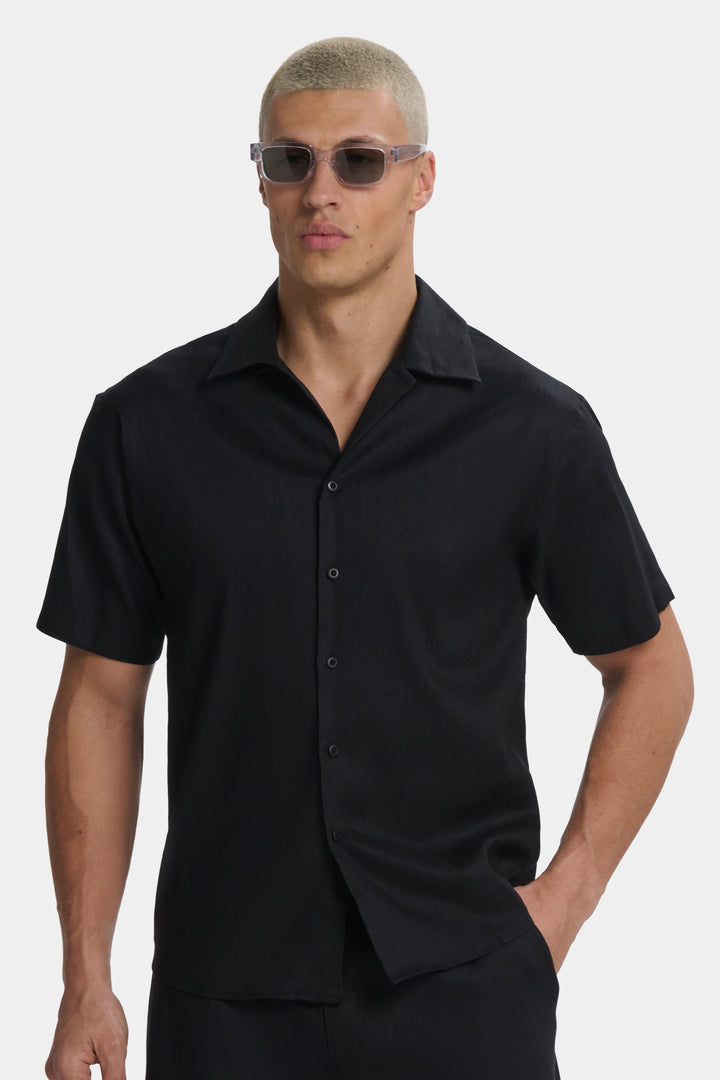 Het Linnen Shirt met korte mouwen