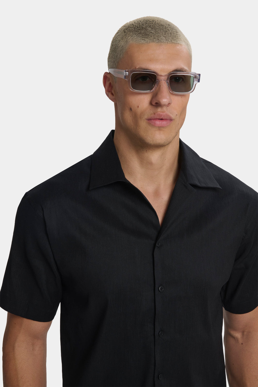 Het Linnen Shirt met korte mouwen