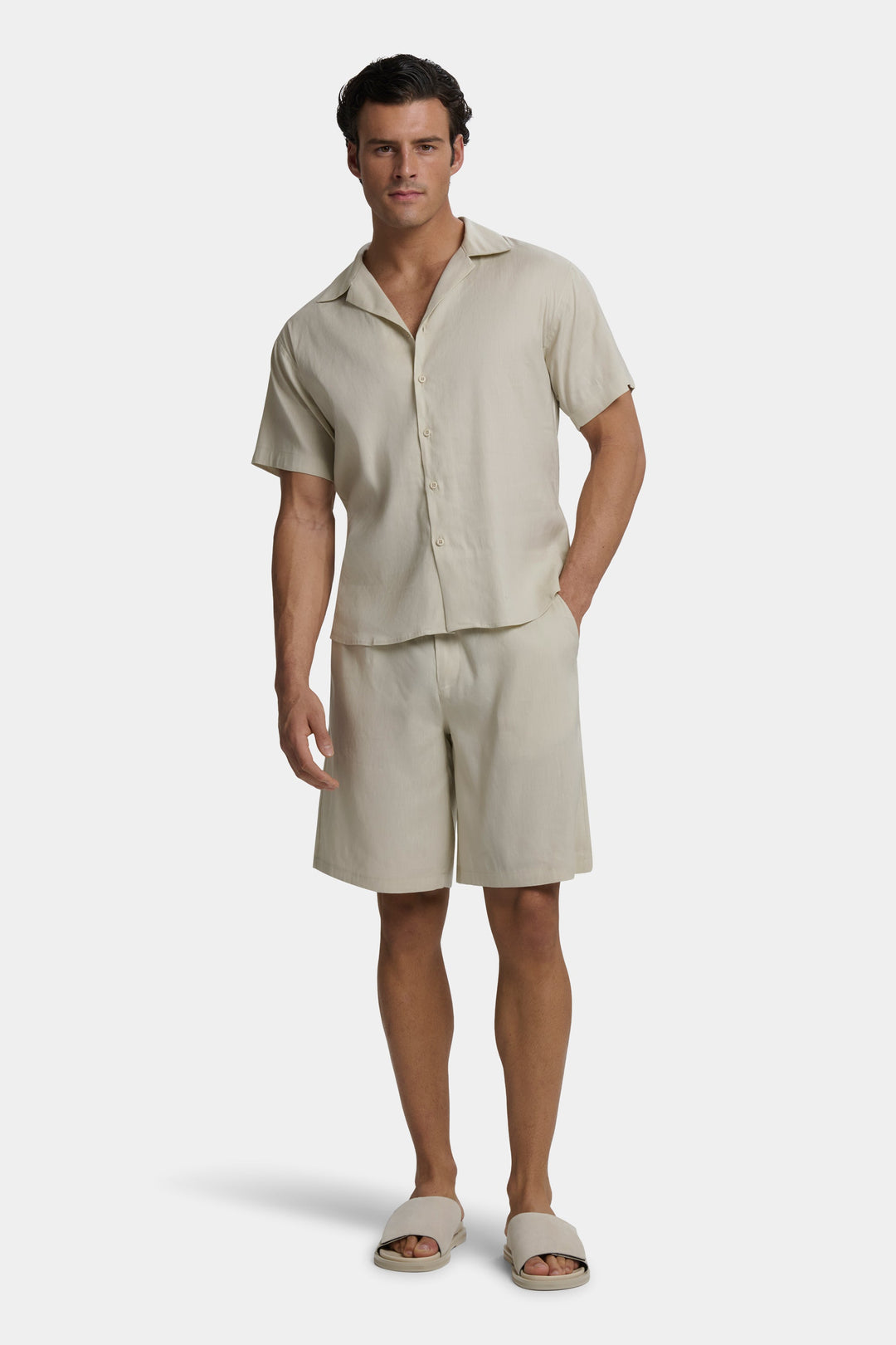 Het Linnen Shirt met korte mouwen