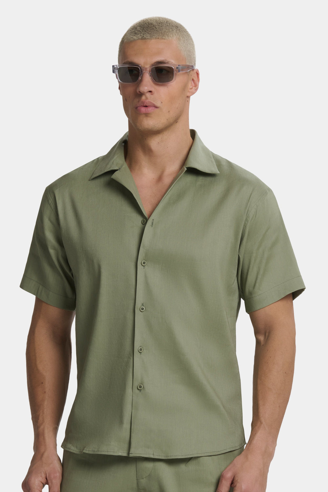 Het Linnen Shirt met korte mouwen