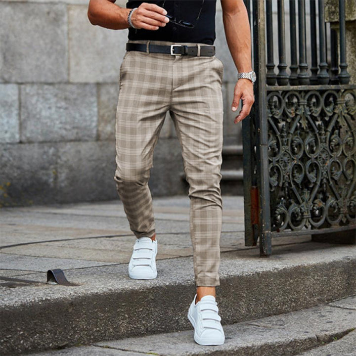 Casual Chino Chris