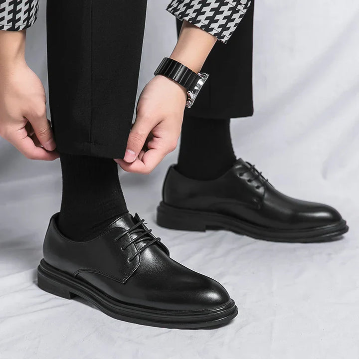 Zwarte lakderby-herenschoenen – Formele glanzende schoenen