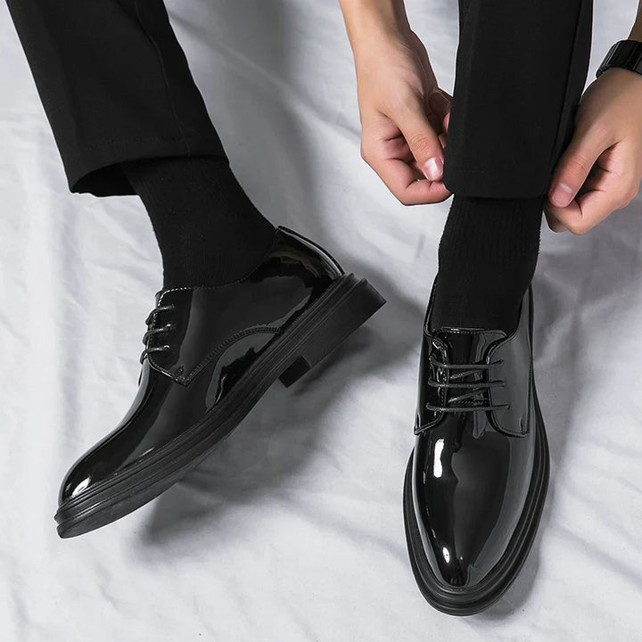 Zwarte lakderby-herenschoenen – Formele glanzende schoenen
