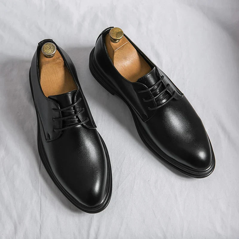 Zwarte lakderby-herenschoenen – Formele glanzende schoenen