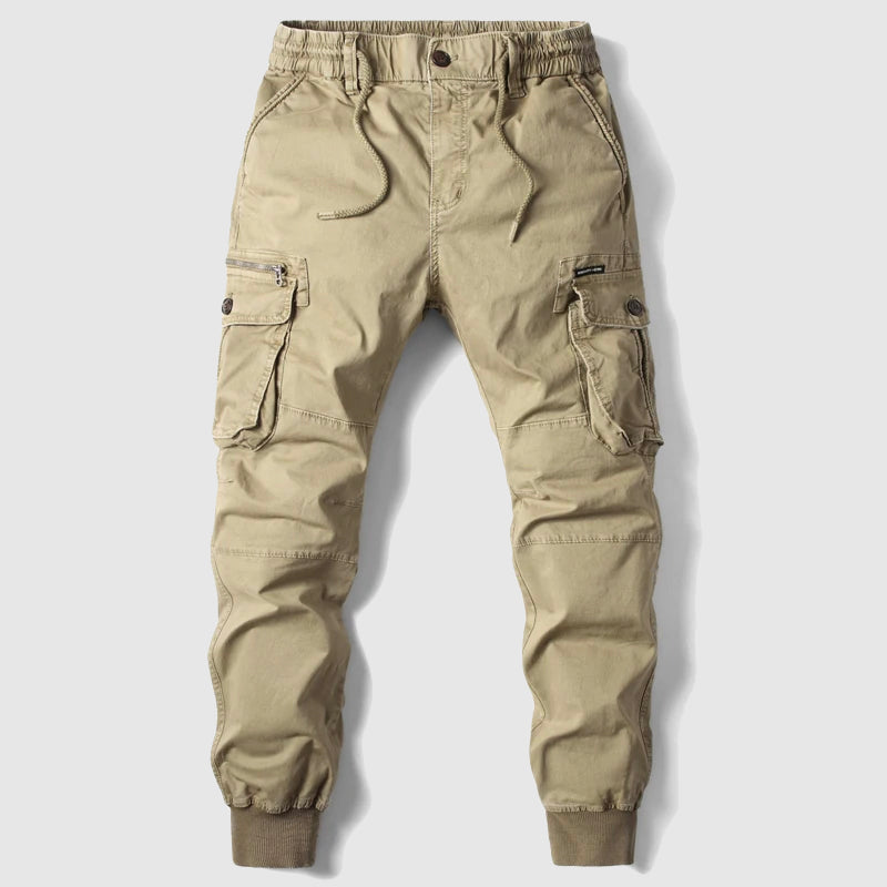 Brian | Casual herenbroek met cargozakken en slanke pasvorm